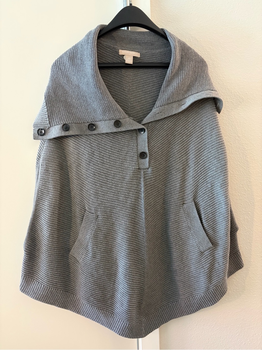 Banana Republic Cape